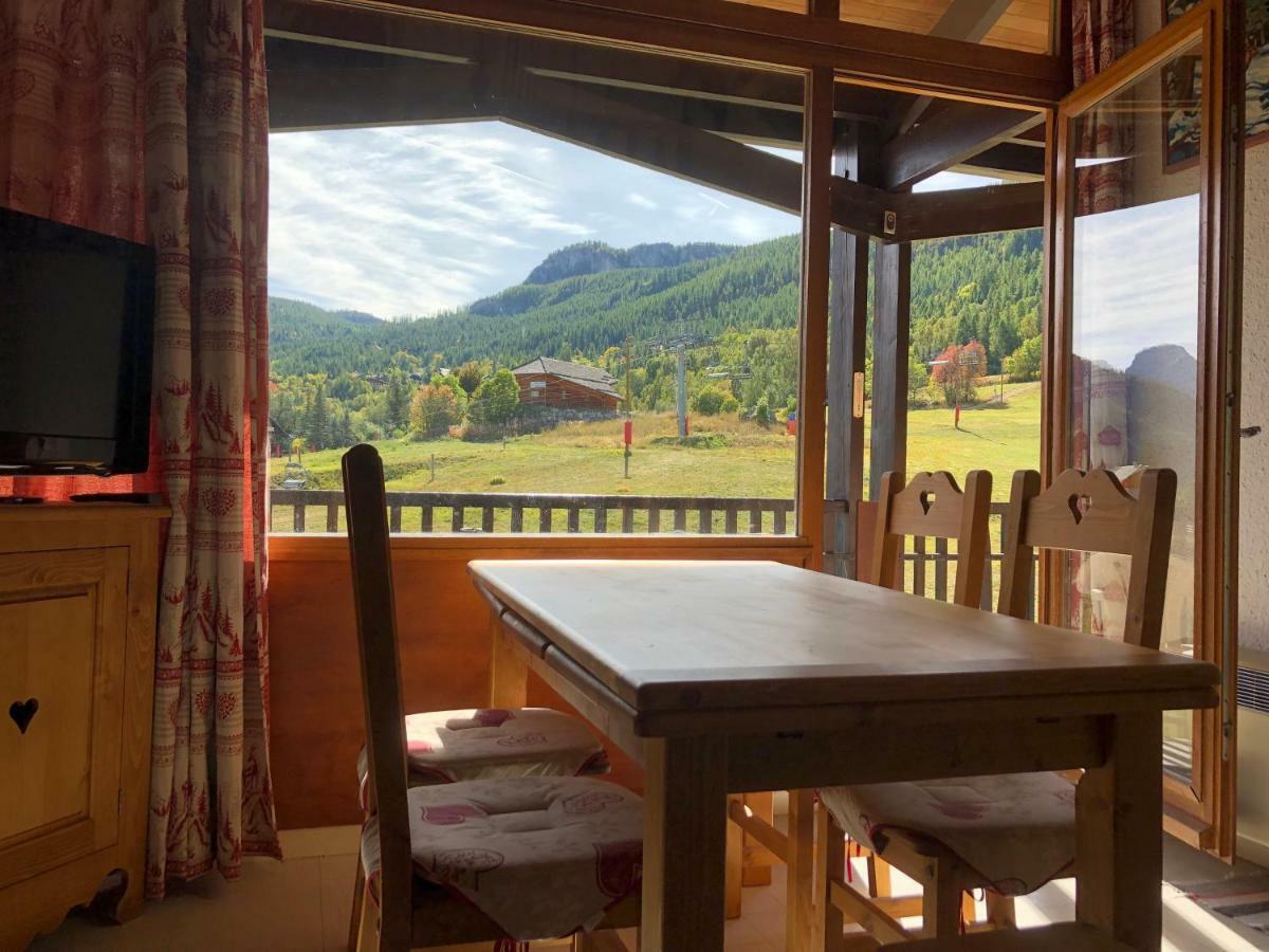 Appartement Au Pied Des Pistes Puy-Saint-Vincent Exterior foto
